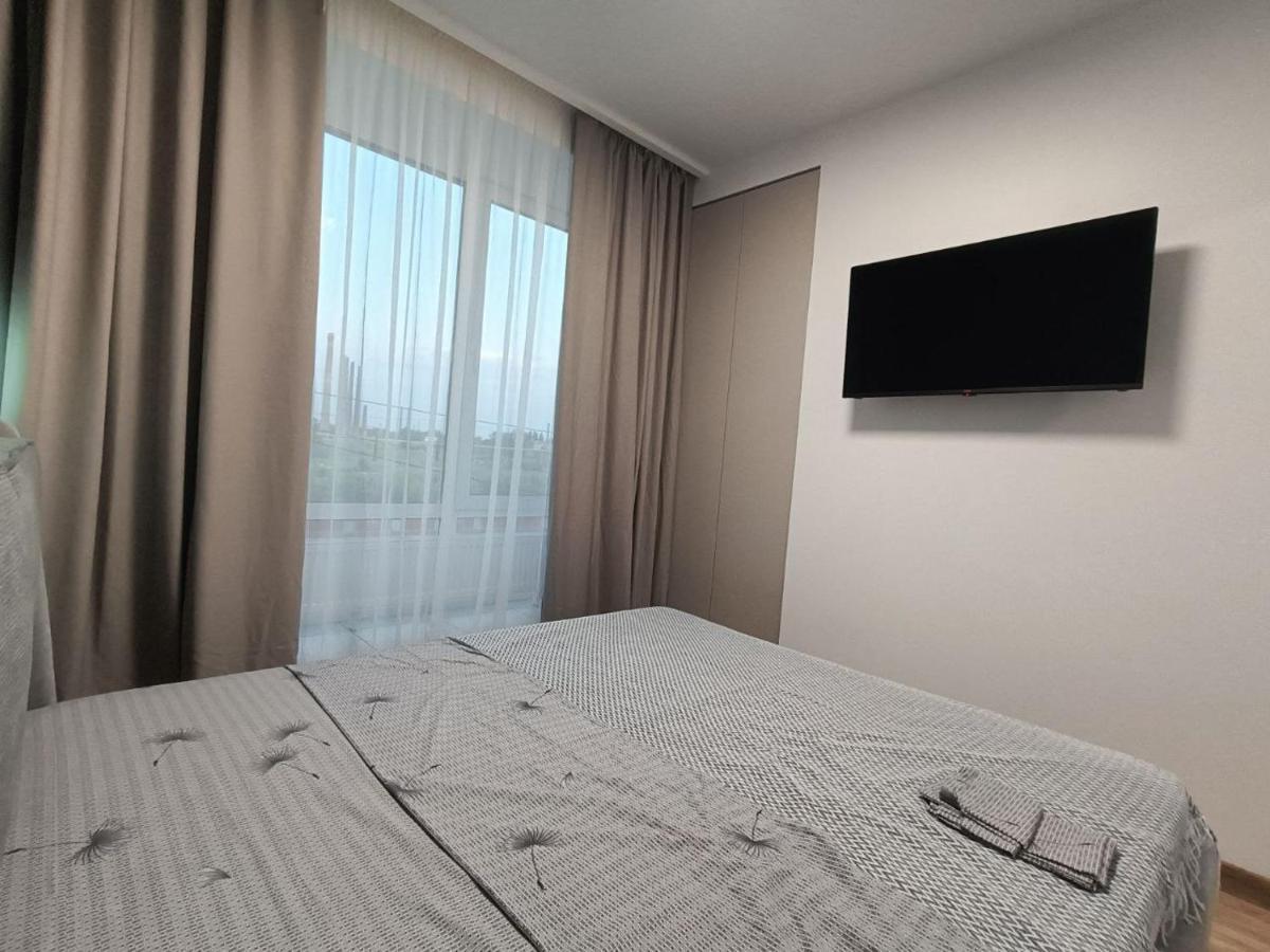 Appartamento Жк Аржанова Dnipro Esterno foto